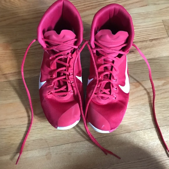 Red Nike Basketball Shoes - Picture 5 of 7